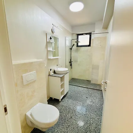 Apartment Penthouse Tower B1 *