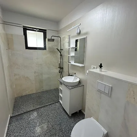 Penthouse Tower B1 Apartment *