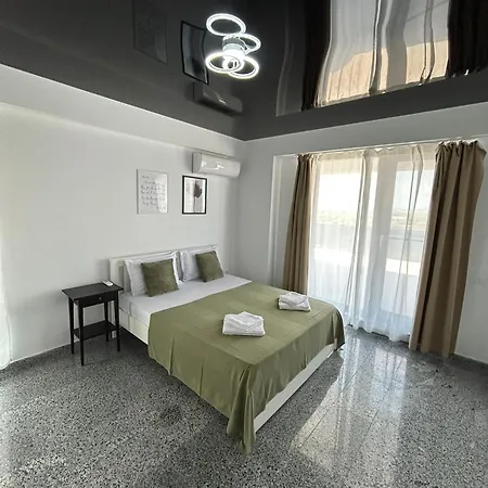 Penthouse Tower B1 Apartment *